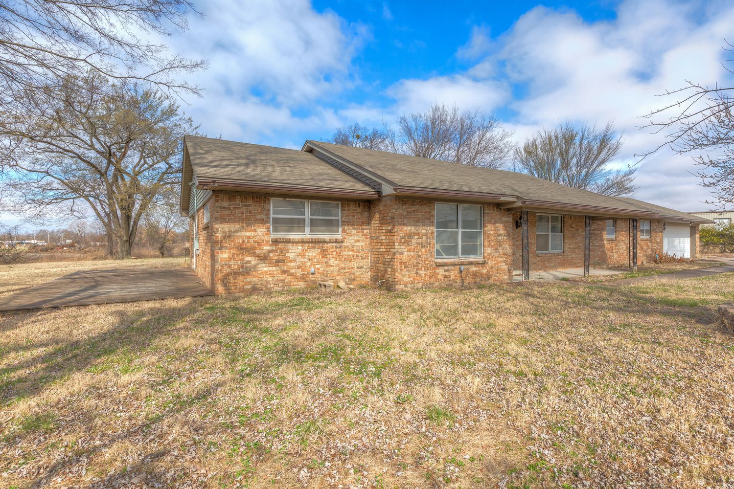 1706 N 161st East Ave, Tulsa, OK 74116